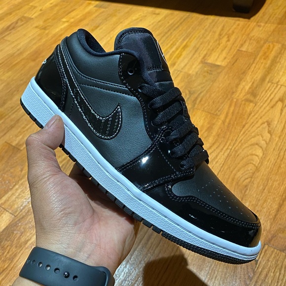 Jordan Other - Nike Air Jordan 1 Low SE ASW Carbon Fiber size 8